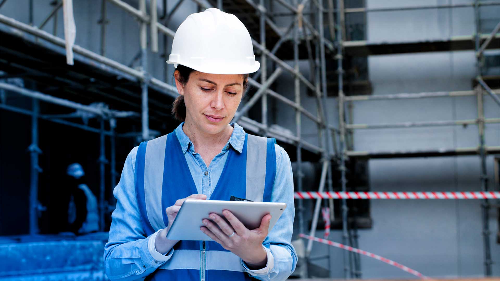 Aprender a enxergar e agir: por que observar a operação industrial não basta para gerar resultados